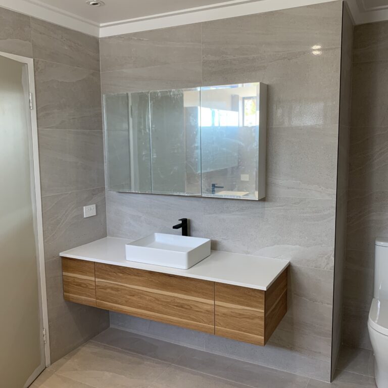 Duncraigs Black Tapware Bathroom Renovation 01